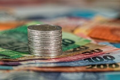 Rijkdom en succes van Guus Meeuwis: het vermogen van een populaire zanger